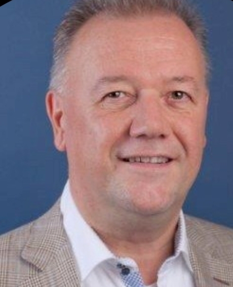 Portret van Zoltan Hunor | Penningmeester oprichtingsbestuur